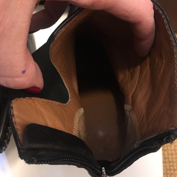 Givenchy black chain accent wedge boots - Picture 5 of 7